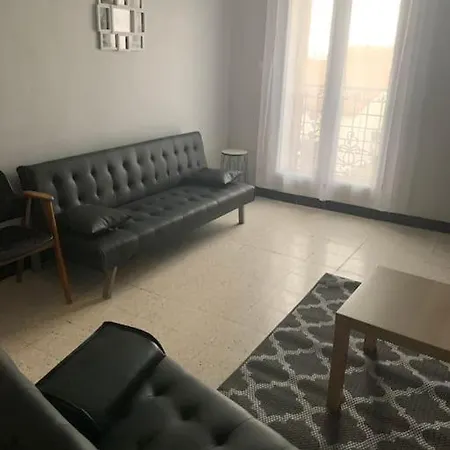 Maison Vigneronne Pleine De Charme דירה Valros